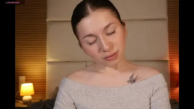 Snapshot of AliceBellamy chatting on May 30, 6:35 pm AliceBellamy online show from May 30, 6:35 pm