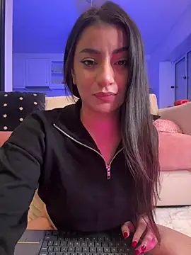 ZoeZayd online show from March 15, 11:34 pm