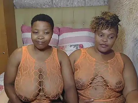 Xxxsluts online show from January 13, 7:07 pm