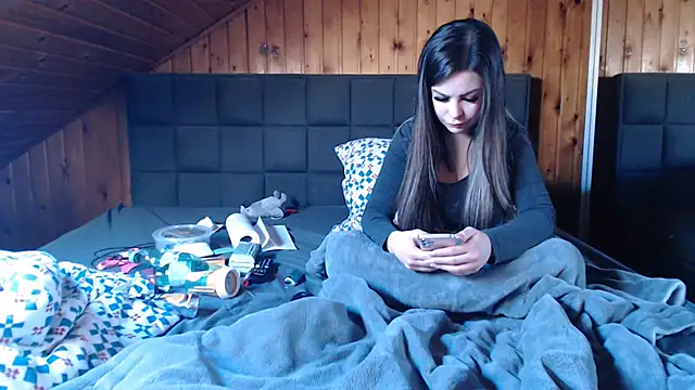 BoeseMoni1998 online show from March 22, 8:18 am