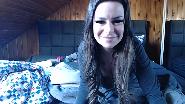 BoeseMoni1998 online show from March 18, 8:39 am