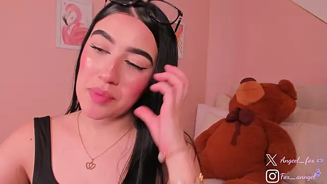 angeel fox online show from November 28, 5:18 am