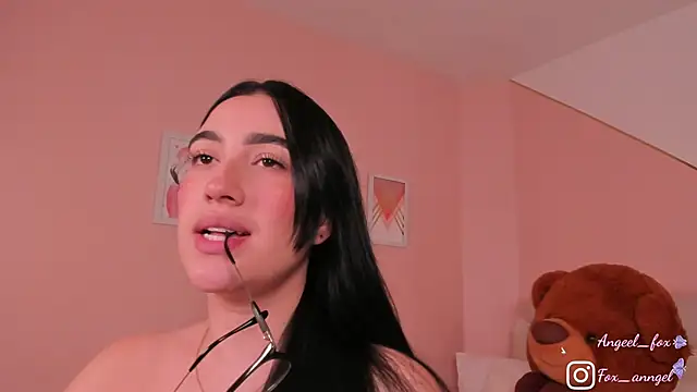 angeel fox online show from November 21, 6:56 am