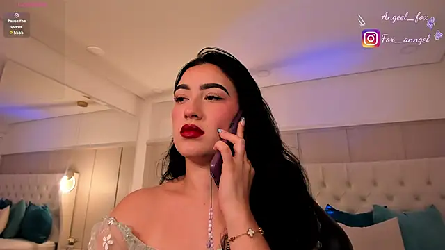 angeel fox online show from February 20, 5:20 pm