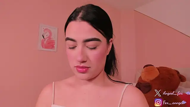 angeel fox online show from September 25, 3:45 am