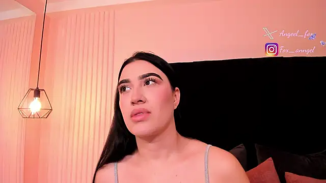 angeel fox online show from September 12, 2:23 am