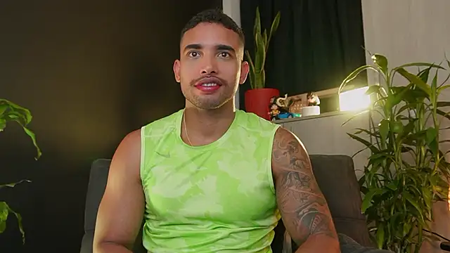 LincomAmith online show from February 19, 3:47 am