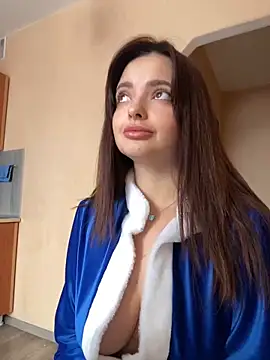 GoodGirll2133 online show from December 30, 5:37 am