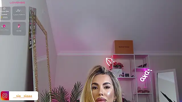 ArianaArianna online show from March 5, 8:55 am