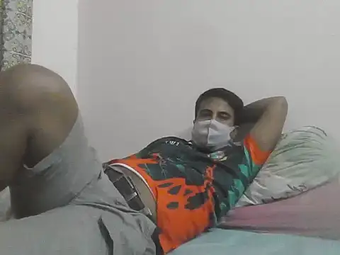 siam607022 online show from November 28, 6:30 pm