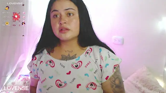 PamelaDoouce online show from February 5, 8:00 am