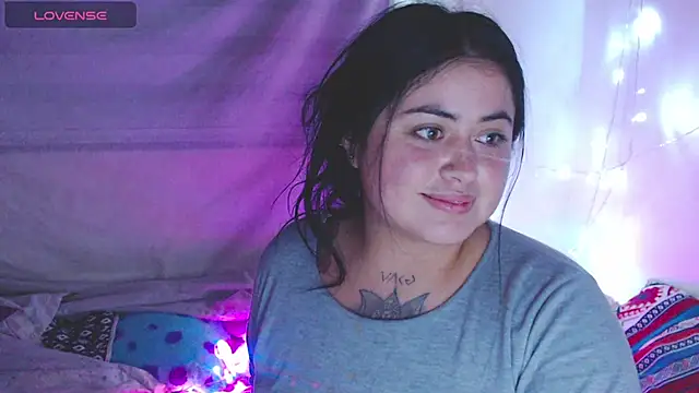 PamelaDoouce online show from March 11, 6:41 am