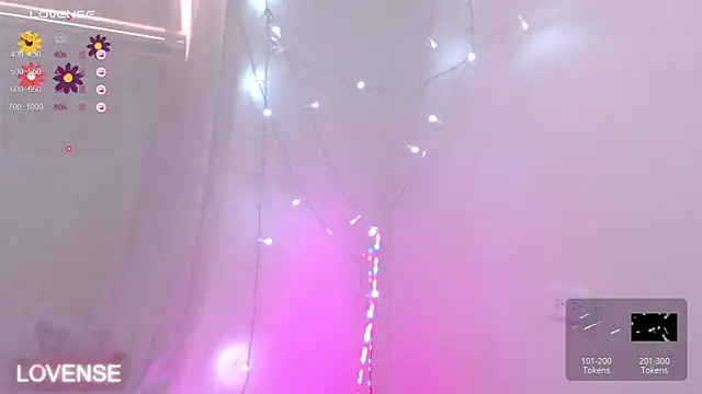 PamelaDoouce online show from February 3, 10:00 pm