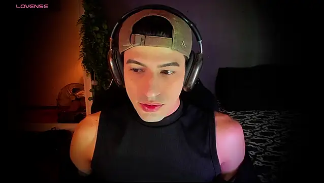 newjeff online show from December 3, 5:23 pm