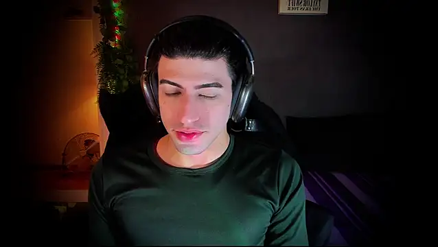 newjeff online show from November 20, 8:31 pm