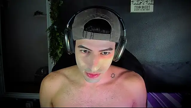 newjeff online show from October 24, 8:35 am