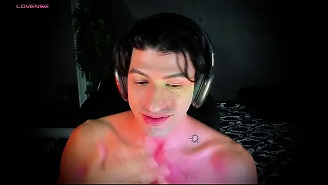 newjeff online show from December 3, 1:50 am