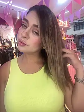 JoannaStanford online show from March 24, 10:32 pm