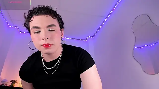 meloddysky online show from March 6, 7:43 pm