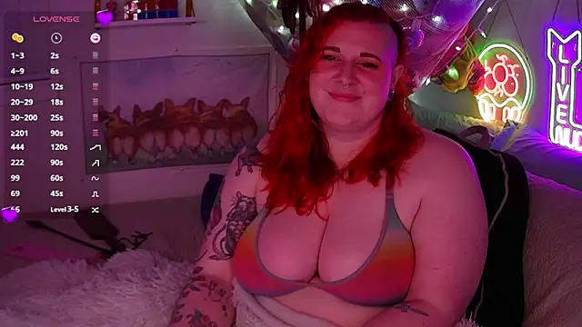 opalreigning online show from March 11, 9:58 am