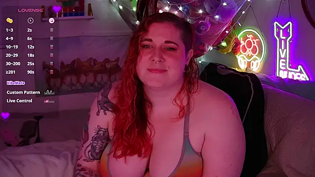 opalreigning online show from March 7, 9:16 am