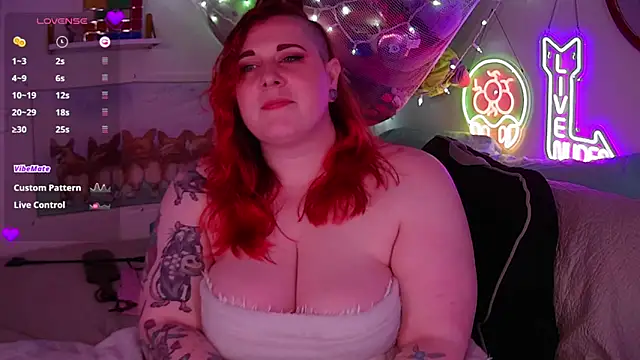 opalreigning online show from November 2, 11:48 am