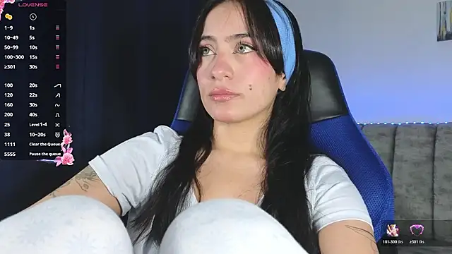 ZaraDames  online show from February 17, 3:37 am