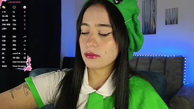 ZaraDames  online show from November 10, 2:05 am