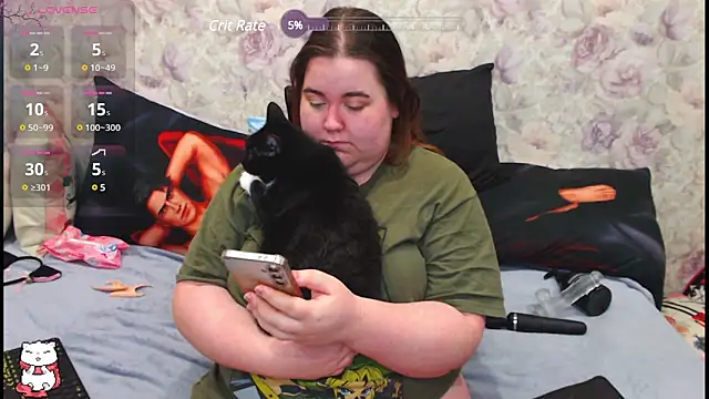 Snapshot of Estelle_Hicks chatting on February 27, 11:59 pm Estelle Hicks online show from February 27, 11:59 pm