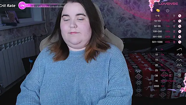 Estelle Hicks online show from November 20, 6:30 pm