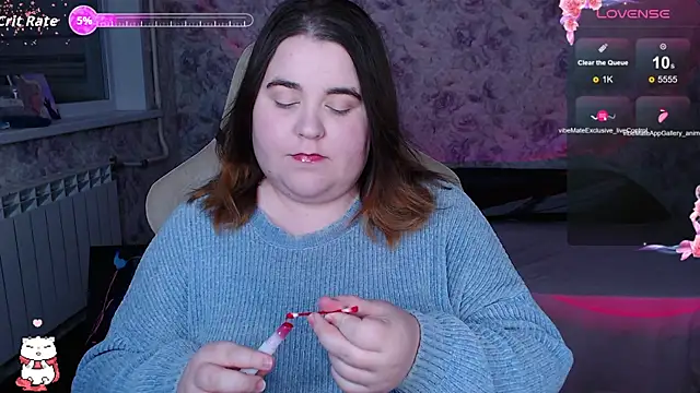 Estelle Hicks online show from October 24, 6:18 pm