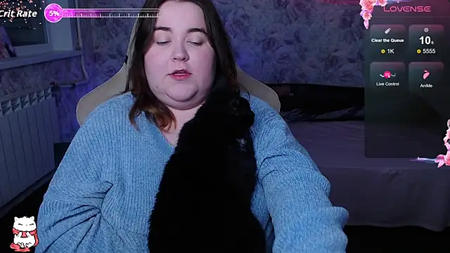 Snapshot of Estelle_Hicks chatting on September 14, 6:19 pm Estelle Hicks online show from September 14, 6:19 pm