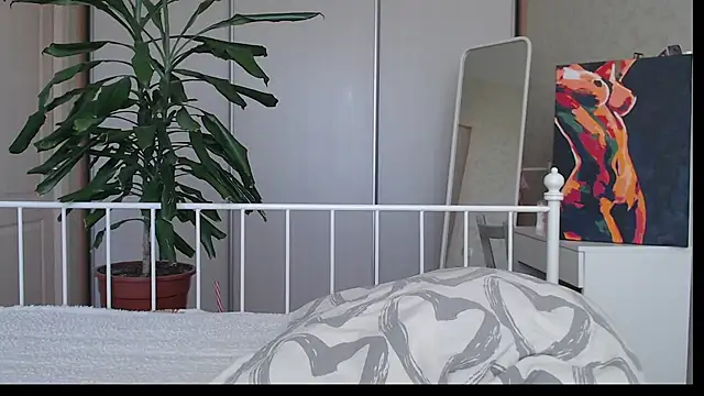 Snapshot of ShyEvaa chatting on May 18, 4:07 am ShyEvaa online show from May 18, 4:07 am