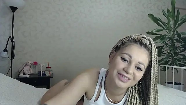 ShyEvaa online show from October 27, 5:19 am