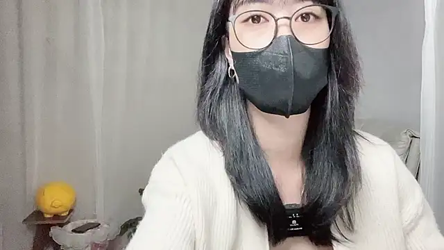 Snapshot of _minji_bae chatting on October 23, 5:44 pm  minji bae online show from October 23, 5:44 pm