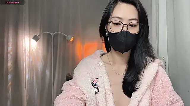  minji bae online show from January 11, 6:04 pm