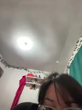 indiegirl666 online show from March 15, 4:08 am