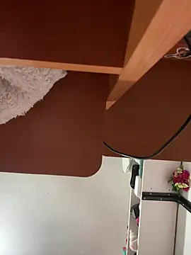 indiegirl666 online show from February 24, 3:40 am