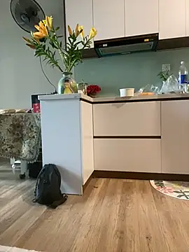 0maxx00 online show from April 19, 4:13 am