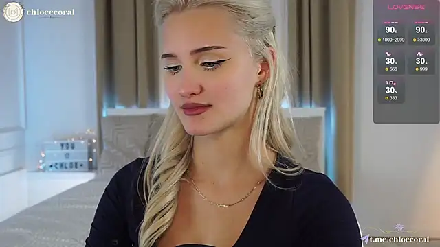 Snapshot of ChloeCoral chatting on January 17, 6:33 pm ChloeCoral online show from January 17, 6:33 pm