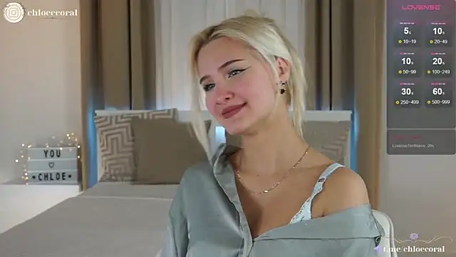 Snapshot of ChloeCoral chatting on January 13, 7:53 pm ChloeCoral online show from January 13, 7:53 pm