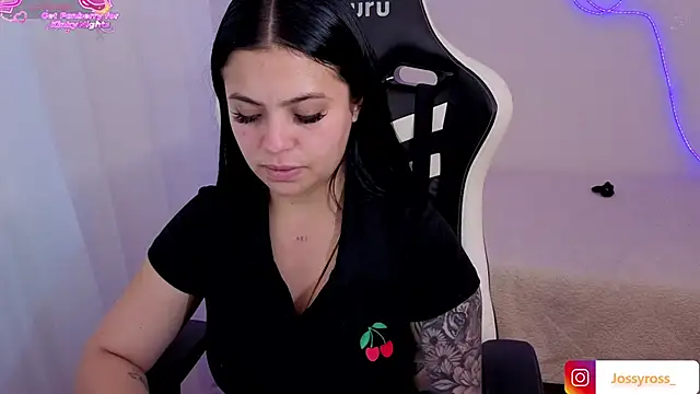 Victoryyy  online show from February 4, 7:53 pm