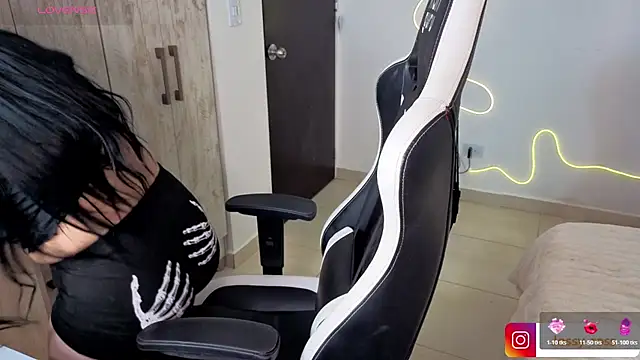 Victoryyy  online show from February 26, 10:43 pm