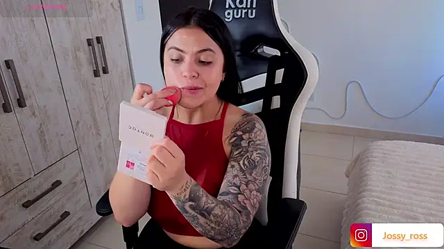 Victoryyy  online show from March 21, 8:57 pm