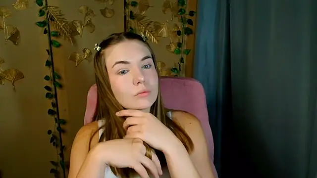 Snapshot of Glory_air chatting on July 3, 4:41 am Glory air online show from July 3, 4:41 am