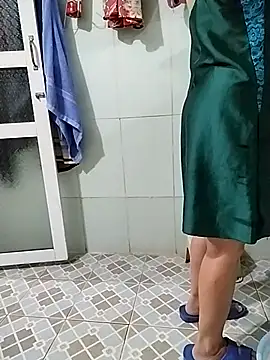 Zane Natha online show from October 31, 11:33 pm