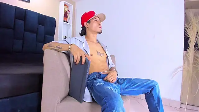 Jhonn Rhyss online show from November 30, 7:36 pm