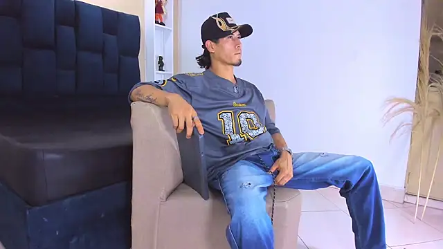 Jhonn Rhyss online show from November 28, 2:34 am