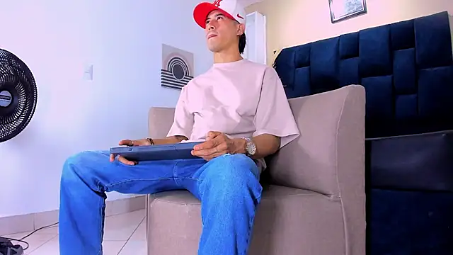 Jhonn Rhyss online show from October 4, 2:13 am