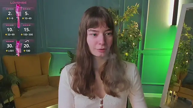 Snapshot of EvaSelin chatting on March 19, 5:08 am EvaSelin online show from March 19, 5:08 am